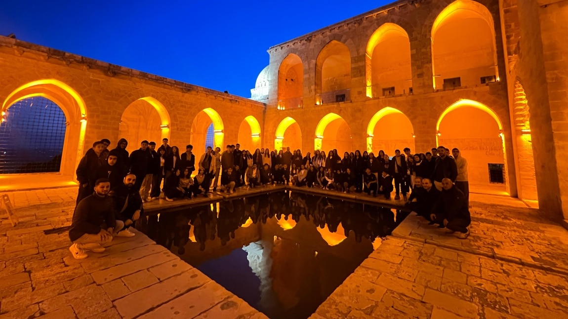 Okulumuz 9. Sınıf öğrencilerine yönelik Mardin Gezisi Düzenlendi.